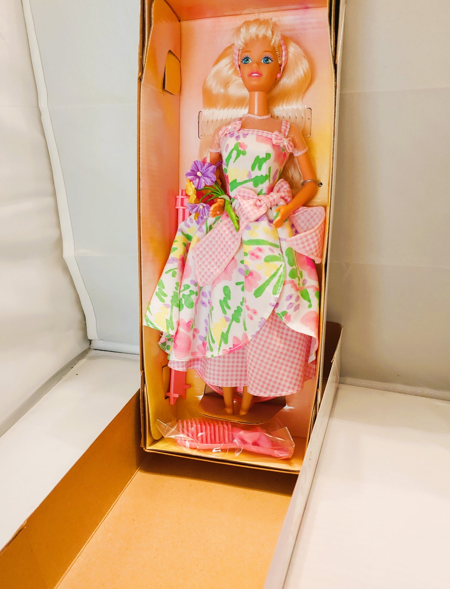 Avon Spring Barbie, collectible Barbie, vintage Barbie, Avon Barbie doll. Spring series Barbie, gift for daughter, gift for niece, 2nd in series