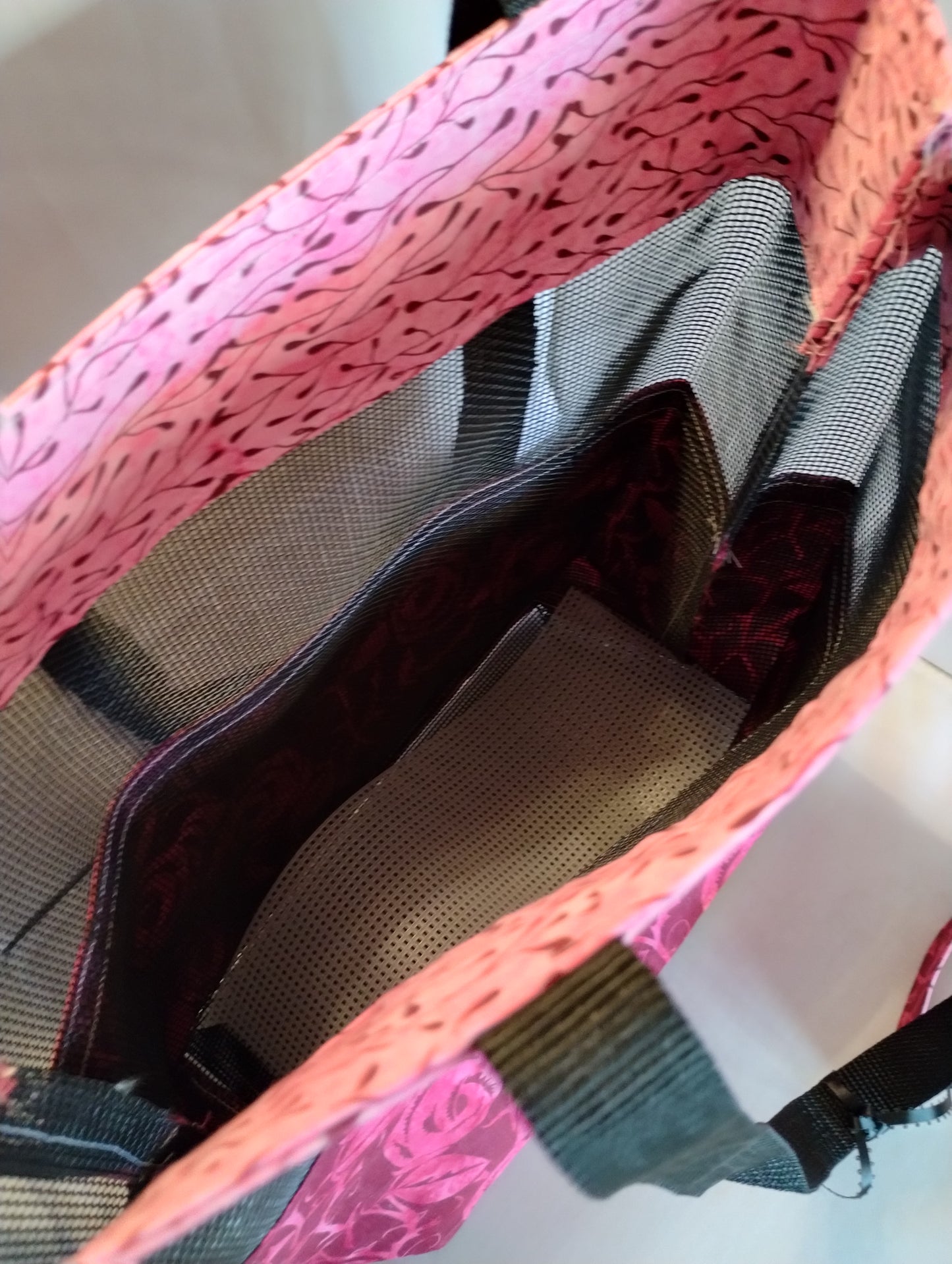 vinyl mesh market bag, shopping tote, beach bag, great vacation tote, gift for her, stylish market bag, craft tote.