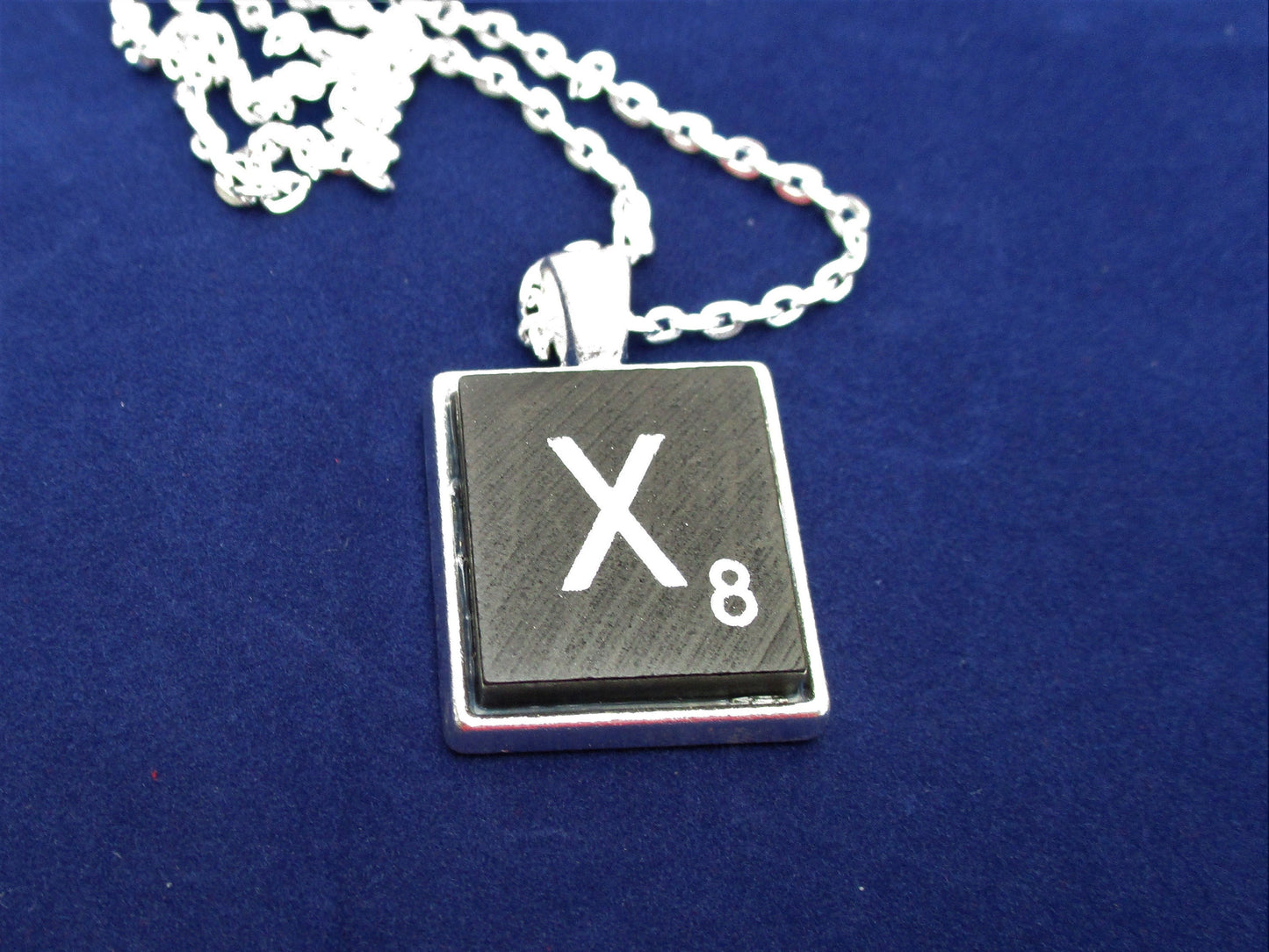 SCRABBLE INITIAL X NECKLACE with chain