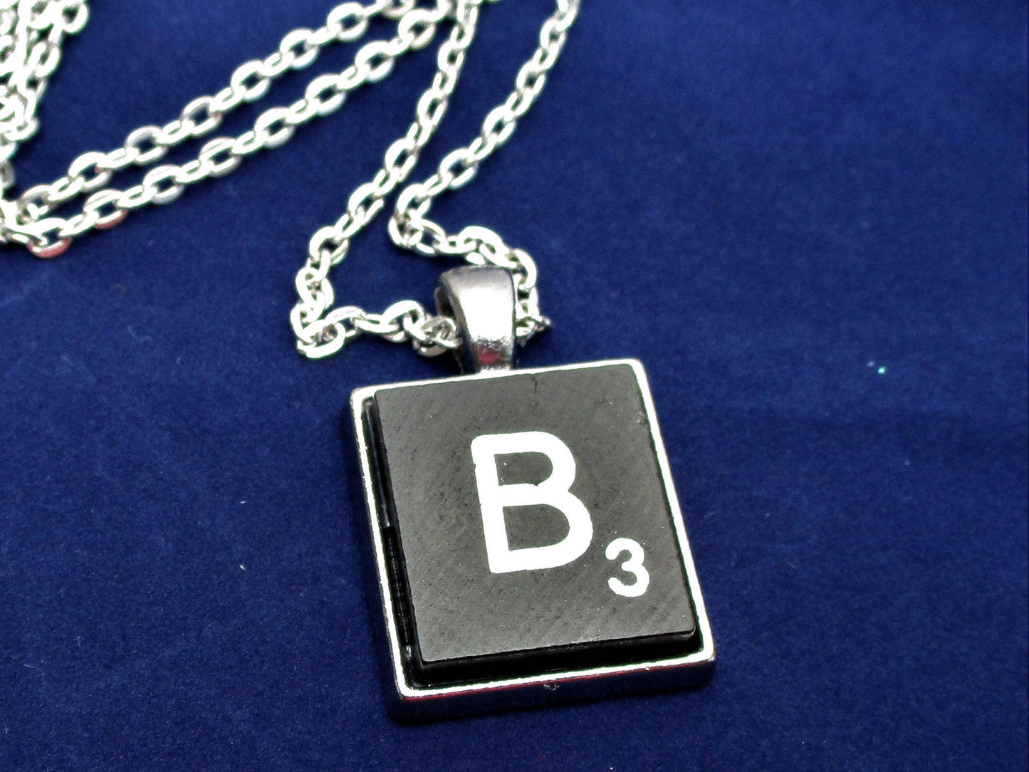 SCRABBLE INITIAL B NECKLACE with chain