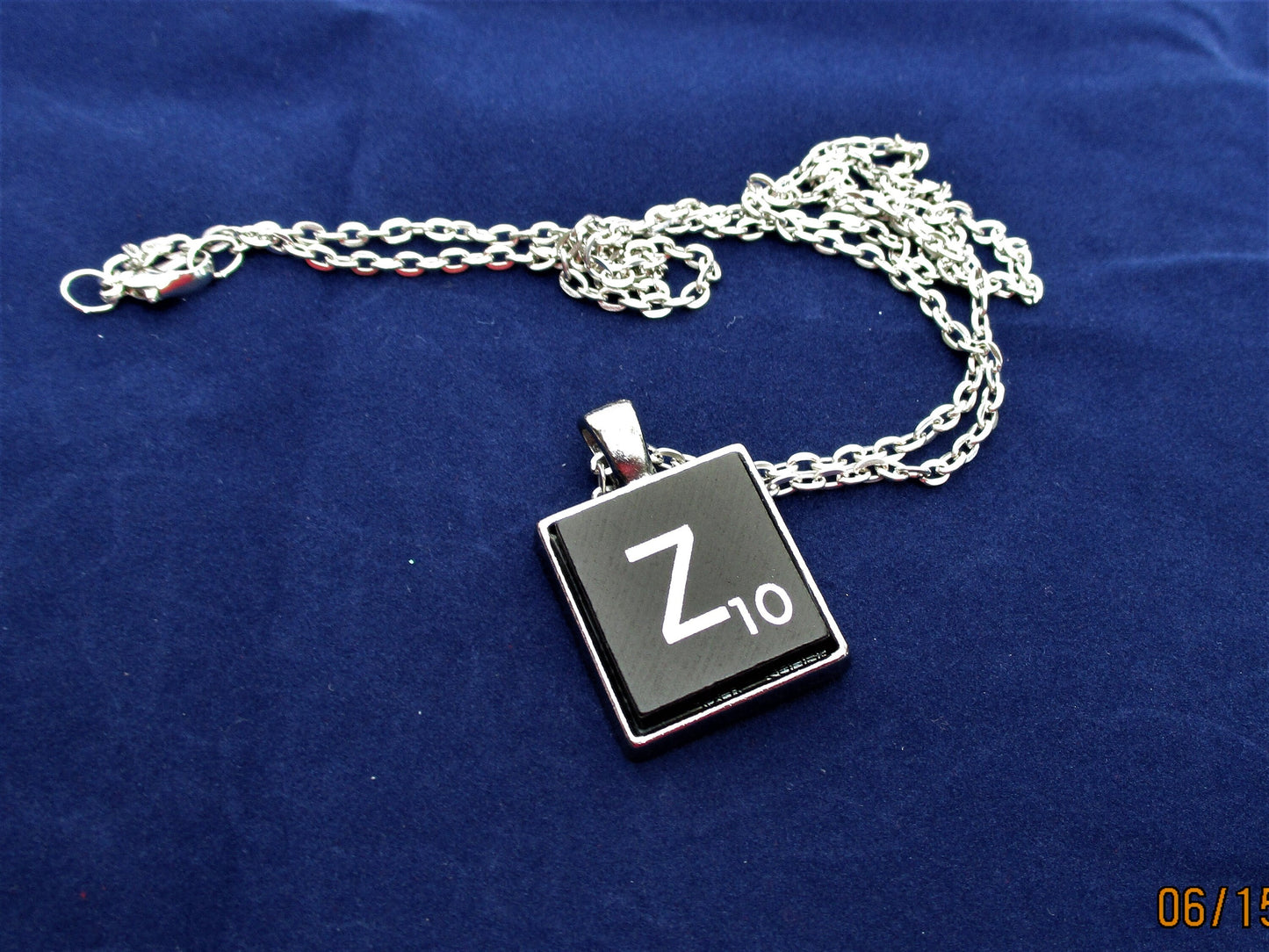 SCRABBLE INTIAL Z NECKLACE with chain