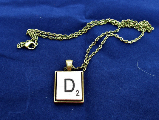 SCRABBLE INITIAL D NECKLACE with chain