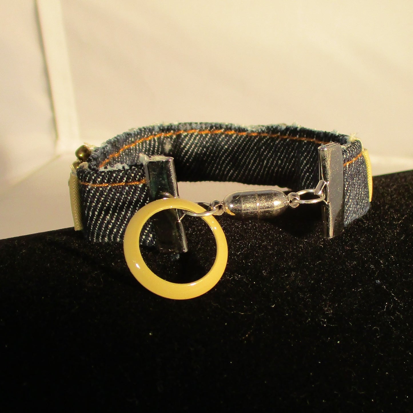 DENIM AND LEATHER upcyycled bracelet tan