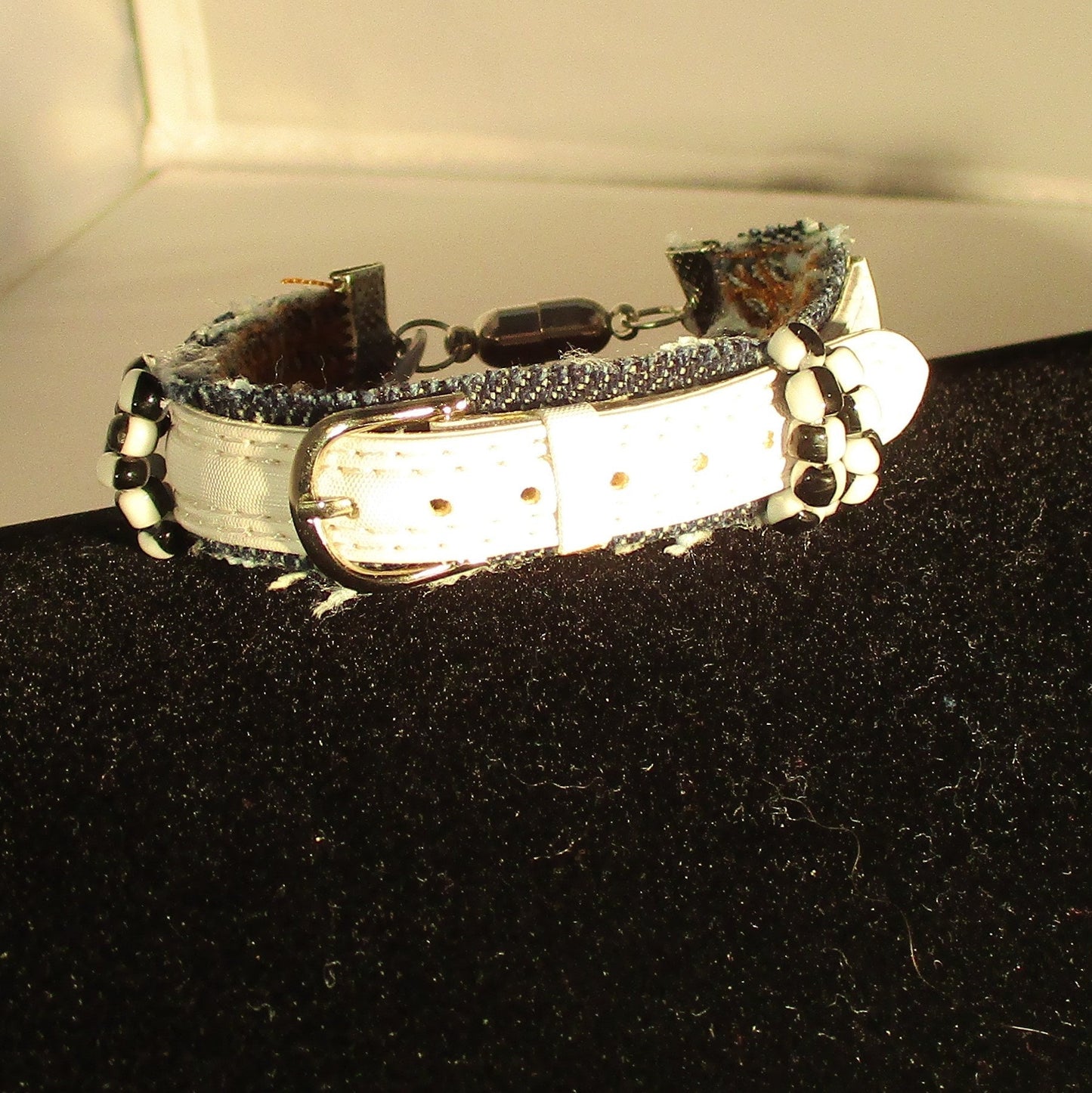 DENIM AND LEATHER upcyycled bracelet white