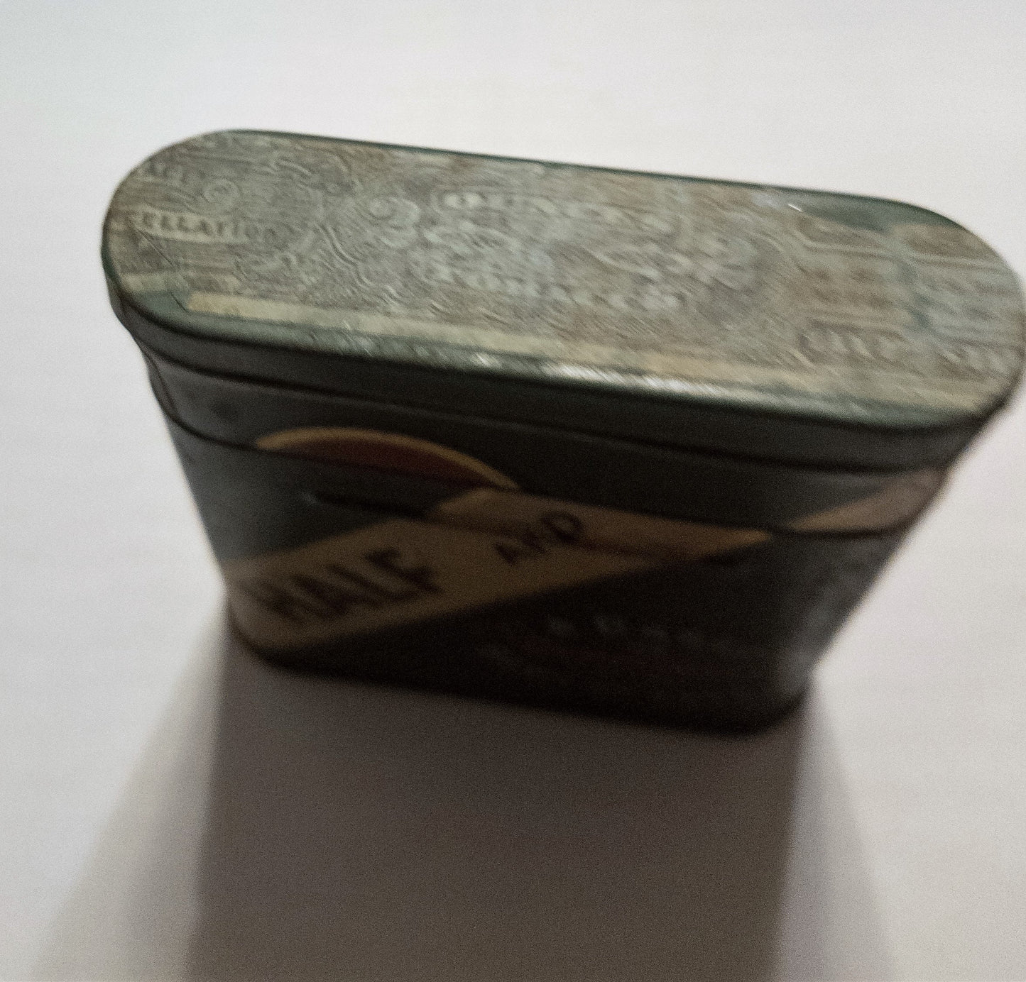 HALF AND HALF, tobacco can, with telescoping inside that moved up as you used the, tobacco tin 1930, tobacciana