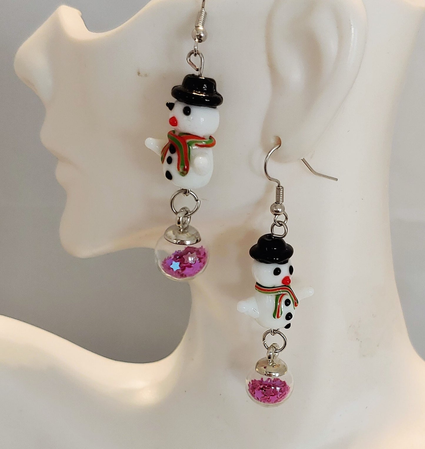 snowman earrings, Christmas earrings, designer earrings, beaded Christmas earrings,