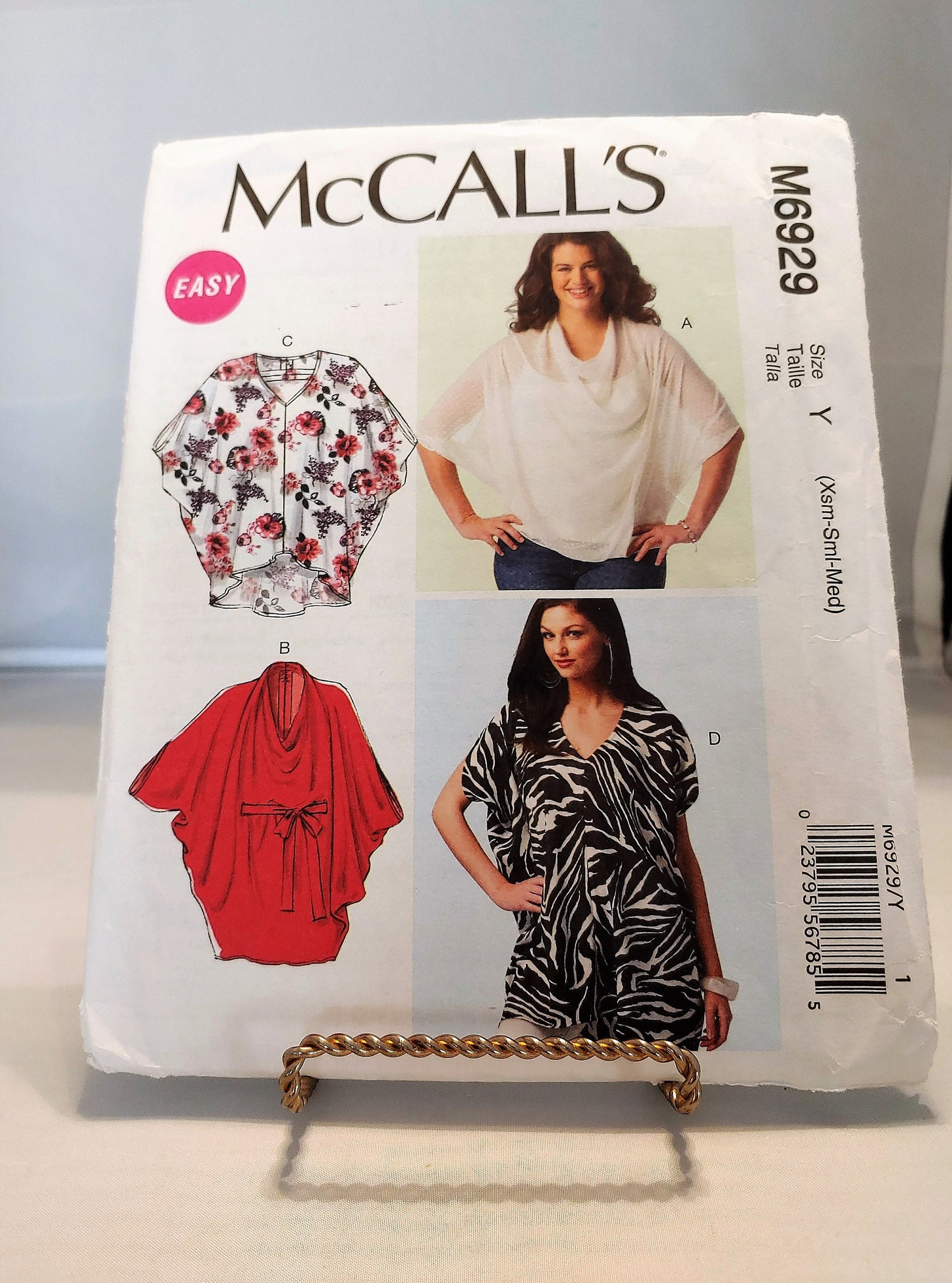 McCalls pattern, misses tunic,  misses tops,  loose fitting tunic, misses belts, pullover tunic, number 6929, size xsm-med, uncut