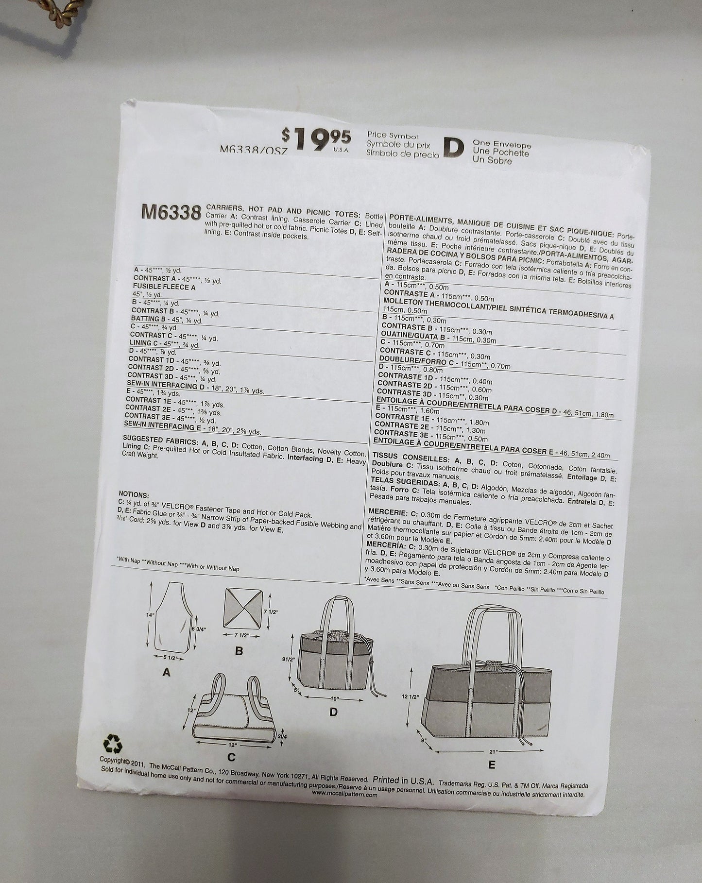 McCalls pattern, hot dish carriers, hot pad pattern, picnic totes, beach bags, picnic sets, outdoor picnic totes, number 6338, craft pattern